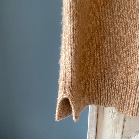 Madewell sleeveless knit turtleneck - Picture 4 of 7